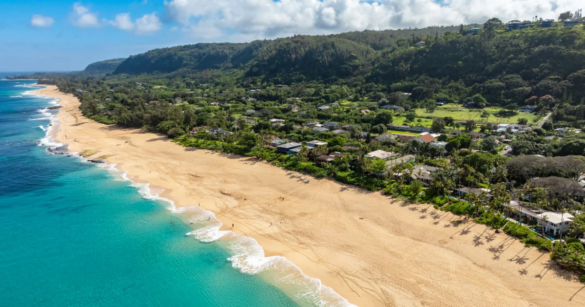 Aerial view of the deeded beach access path to Ke Iki Beach